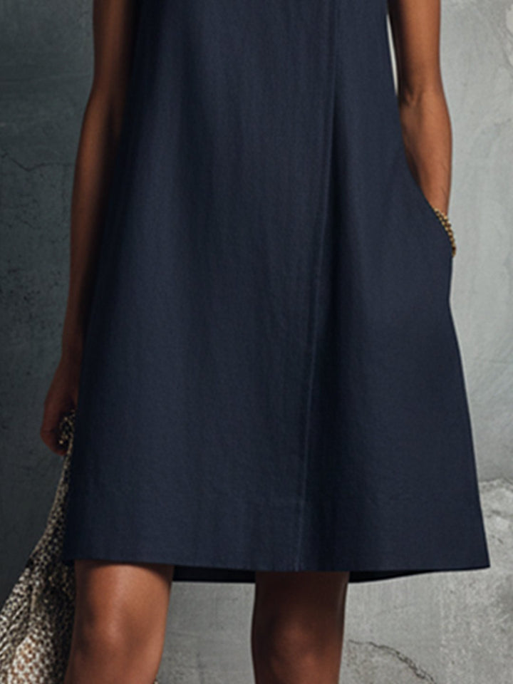 Oliva | Robe mini asymétrique boutonnée