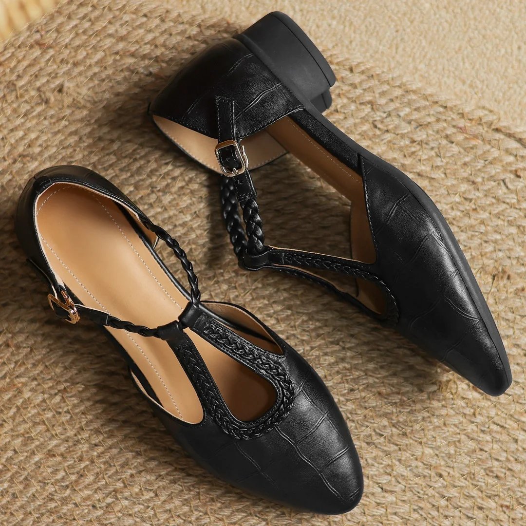 Paule | Chaussure plate à lanière