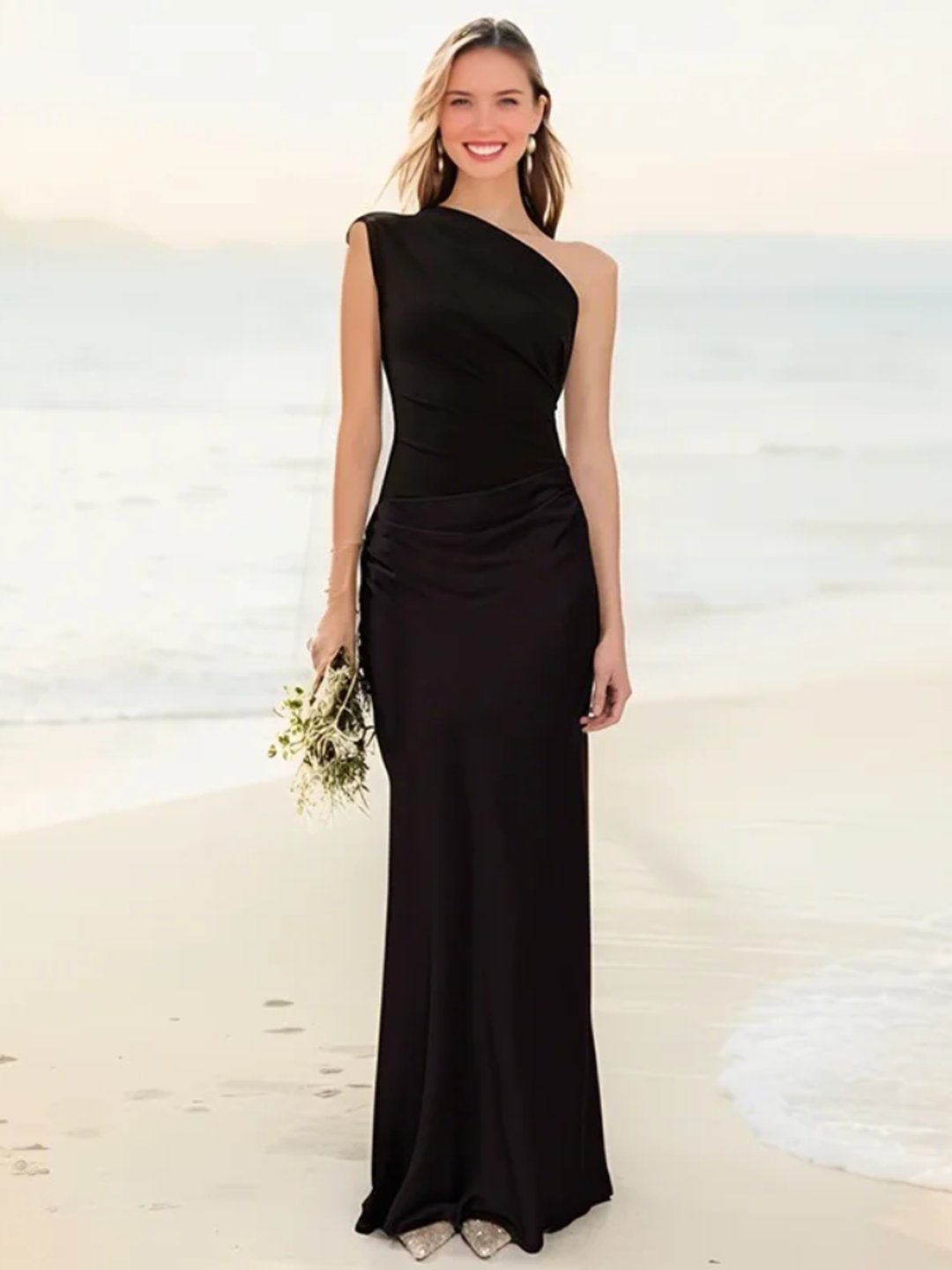 Nanette | Robe maxi satin asymétrique