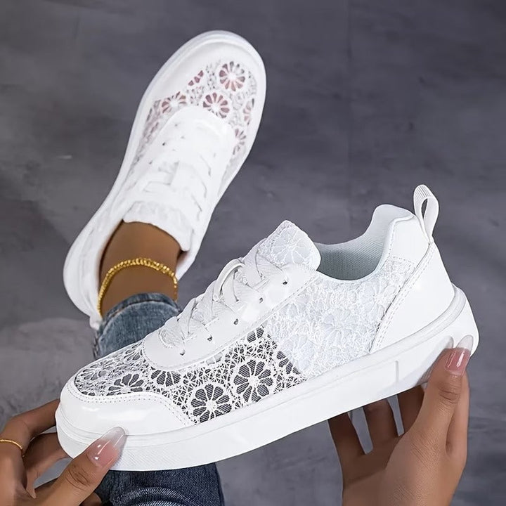 Hollis | Baskets dentelle florale