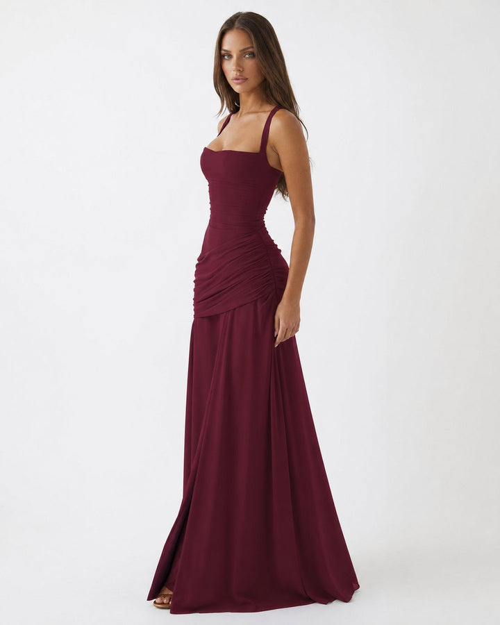 Phoebe | Robe maxi avec encolure carrée froncée