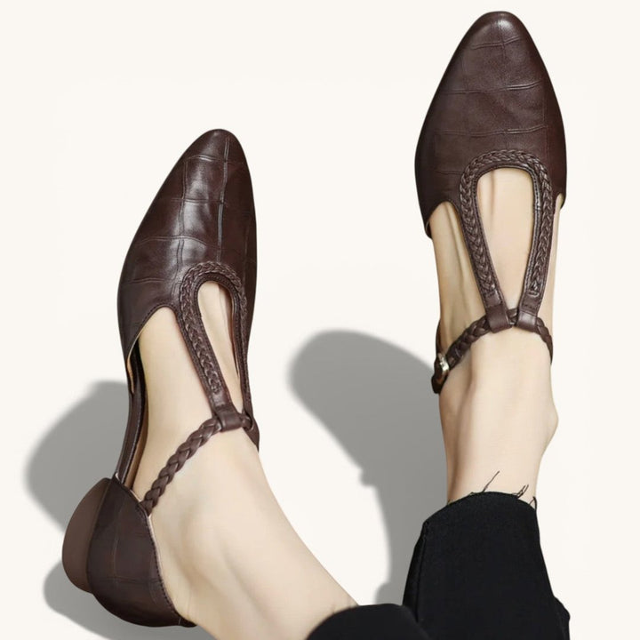 Paule | Chaussure plate à lanière