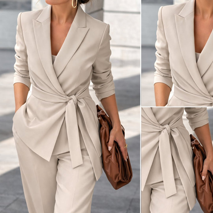 Retha | Tailleur portefeuille