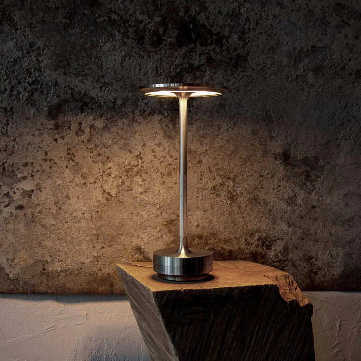 Lumiera | Modern Wireless LED Table Lamp