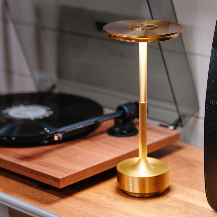 Lumiera | Modern Wireless LED Table Lamp